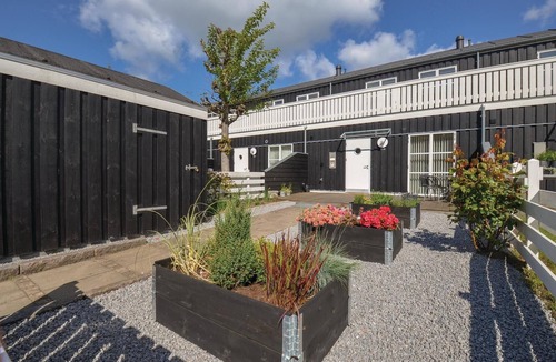 Øer Strand House | Stunning home in Ebeltoft with sauna