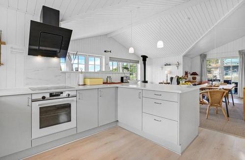 Handrup Strand House | Stunning home in Ebeltoft with WiFi