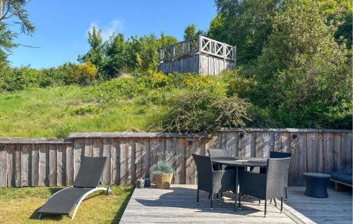 Lyngsbæk Strand House | Stunning Home In Ebeltoft With Kitchen