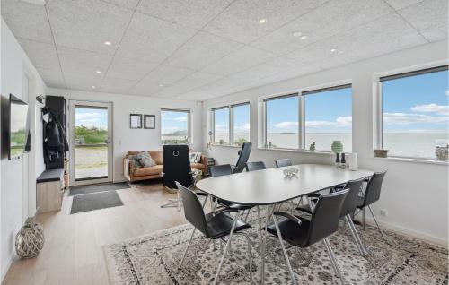 Esbjerg House | Stunning Home In Esbjerg V With Kitchen