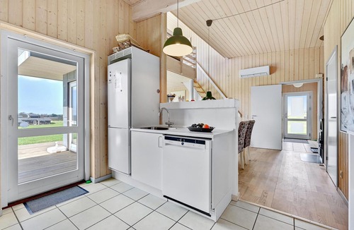 Faaborg House | Stunning home in Faaborg with WiFi