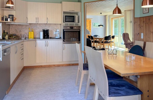 Farso House | Stunning home in Farsø with WiFi