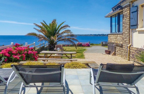 Kerherou House | Stunning home in Moelan sur Mer