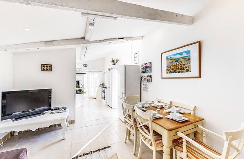 Oradour-Fanais House | Stunning home in Oradour-Fanais with WiFi