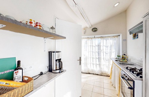 Oradour-Fanais House | Stunning home in Oradour-Fanais with WiFi