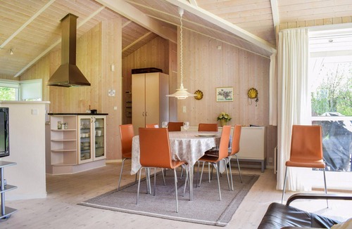 Gilleleje House | Stunning home in Gilleleje with kitchen