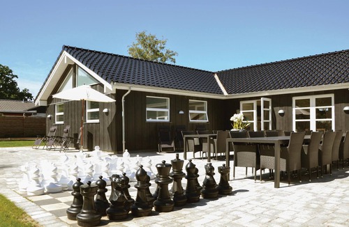 Udsholt House | Stunning home in Gilleleje with sauna