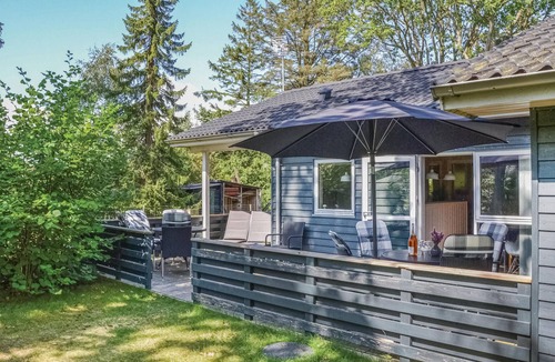 Udsholt Sand House | Stunning home in Græsted with kitchen