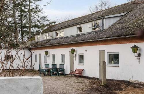 Grenaa House | Stunning home in Grenaa with WiFi