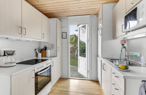 Gudhjem House | Stunning home in Gudhjem with WiFi