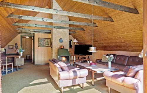 Hojslev House | Stunning Home In Højslev With Wifi