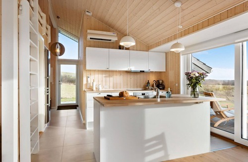 Haarby House | Stunning home in Haarby with kitchen