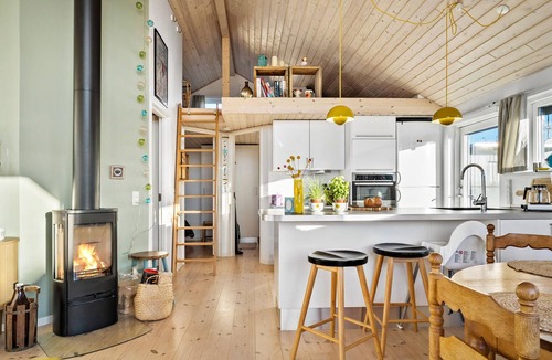 Hejsager Strand House | Stunning home in Haderslev with WiFi
