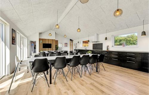 Fynshav House | Stunning Home In Haderslev With Wifi