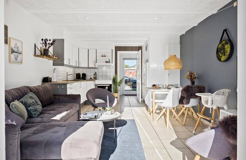 Oster Hurup House | Stunning home in Hadsund with WiFi