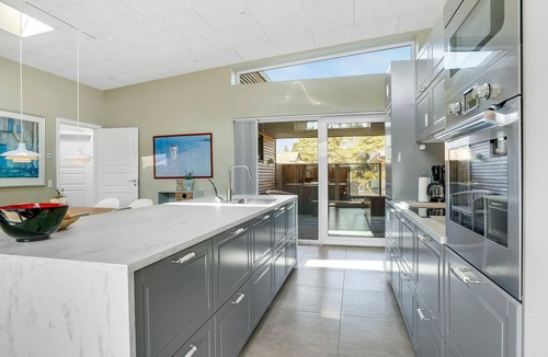 Hou House | Stunning home in Hals with sauna