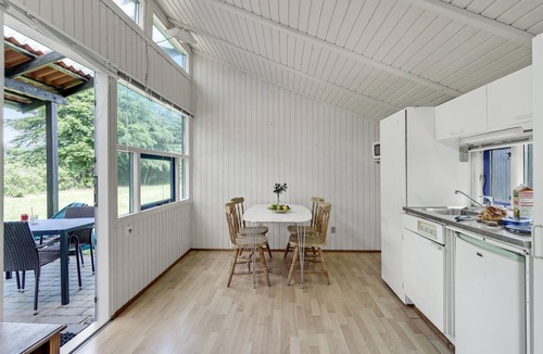 Hampen House | Stunning home in Hampen with WiFi