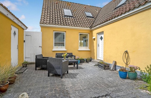 Harboore House | Stunning home in Harboøre with WiFi