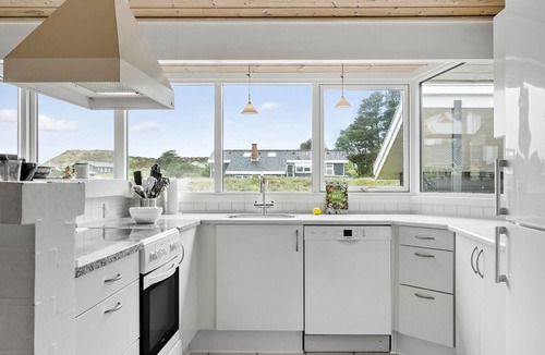 Henne Strand House | Stunning home in Henne with sauna