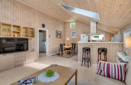 Hojby House | Stunning home in Højby with WiFi