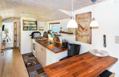 Hornslet House | Stunning home in Hornslet with WiFi