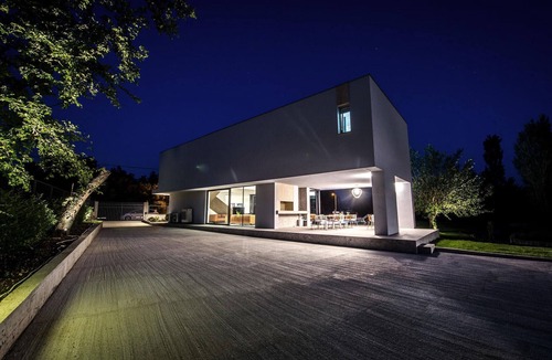 Donji Prolozac House | Stunning home in Donji Prolozac with sauna