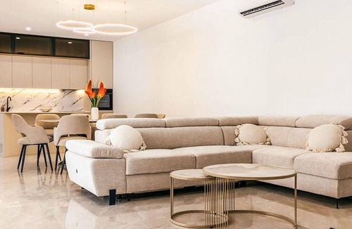 Donji Prolozac House | Stunning home in Donji Prolozac