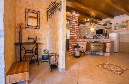 Dracevac House | Stunning home in Dracevac - Porec