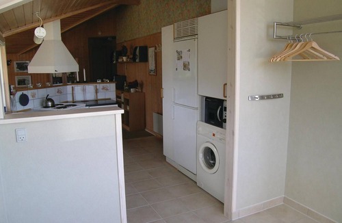 Østerskov House | Stunning home in Humble with sauna