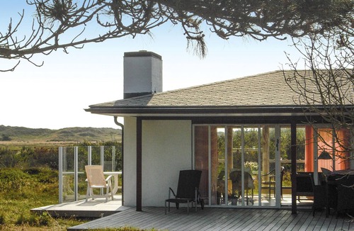 Nørre Lyngvig House | Stunning home in Hvide Sande with sauna