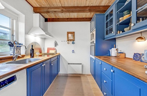 Bjerregard Strand House | Stunning home in Hvide Sande with sauna