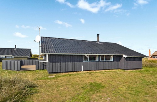 Haurvig House | Stunning home in Hvide Sande with sauna
