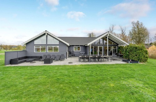 Idestrup House | Stunning home in Idestrup with kitchen