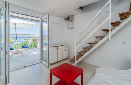 Jadranovo House | Stunning home in Jadranovo with house sea view