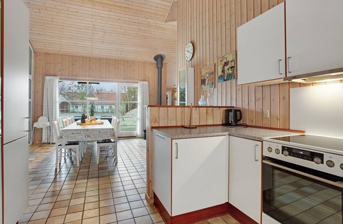 Strandby House | Stunning home in Jerup with kitchen