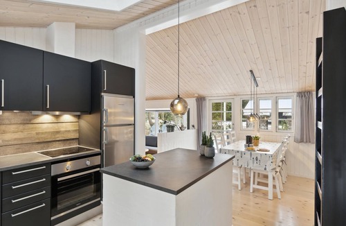 Jerup House | Stunning home in Jerup with WiFi