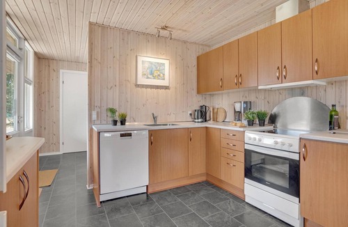 Juelsminde House | Stunning home in Juelsminde with WiFi