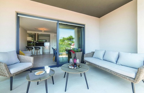 Kastel Novi House | Stunning home in Kastel Novi