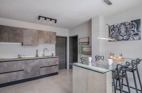 Klimno House | Stunning home in Klimno with WiFi