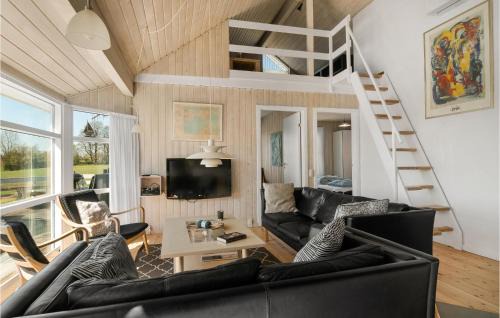Knebel House | Stunning Home In Knebel With Sauna
