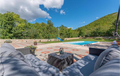 Cove Parja House | Stunning Home In Knin