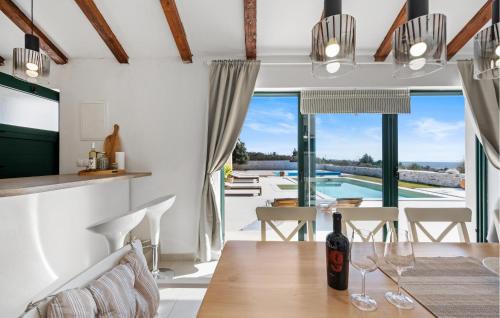 Velim House | Stunning Home In Krkovic