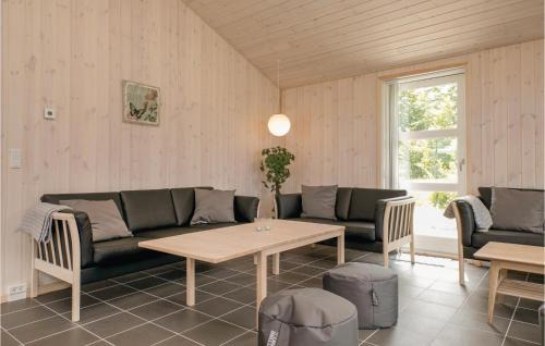 Grønhøj House | Stunning Home In Løkken With Sauna