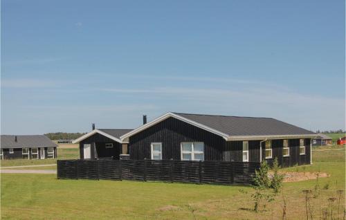 Grønhøj House | Stunning Home In Løkken With Sauna