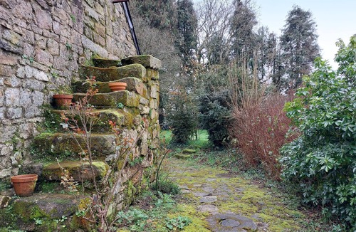 Lignol House | Stunning home in Lignol with kitchen