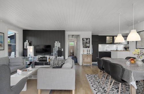 Nørre Lyngby House | Stunning home in Løkken with WiFi