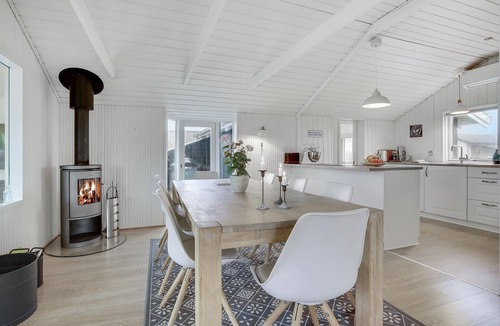 Lokken House | Stunning home in Løkken with WiFi