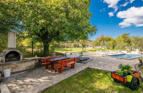 Gostinjac House | Stunning home in Malinska