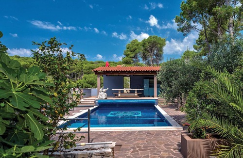 Cove Osibova (Milna) House | Stunning home in Milna with sauna