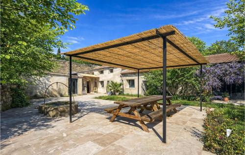 Mornas House | Stunning Home In Mornas With Sauna